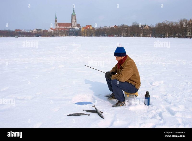 Introduction to ice fishing gambling game